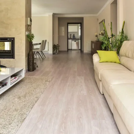 Holiday Tatiana By Interhome *